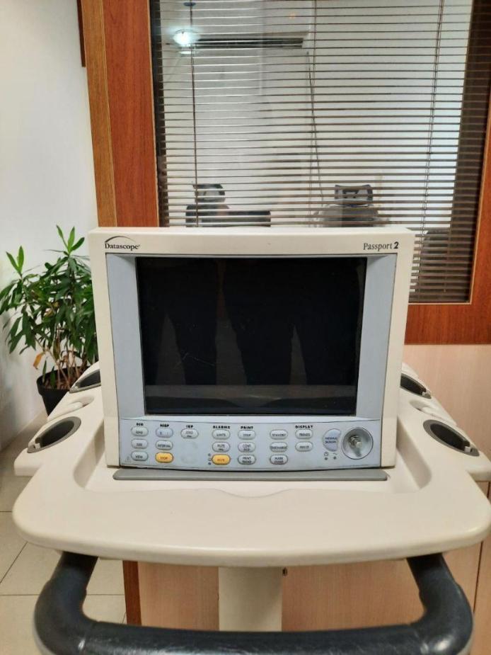 مانیتورینگ علایم حیاتی مارک Datascope مدل passport2 ساخت امریکادست دو/مدینیوم
