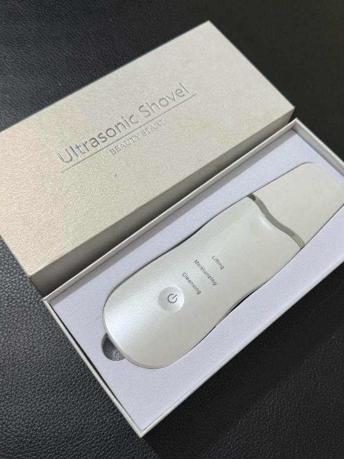 دستکاه هیدروفیشیال ۷ سره ، تونل ال ای دی، درما افنو/مدینیوم