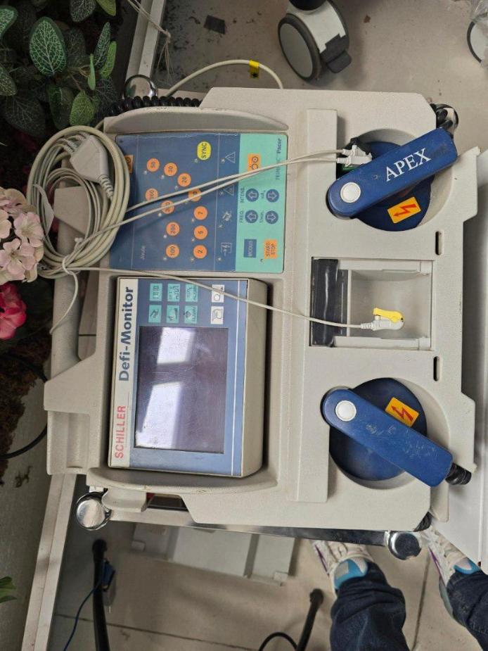 الکتروشوک دفیبریلاتور Schiller Defi Monitorدست دو/مدینیوم