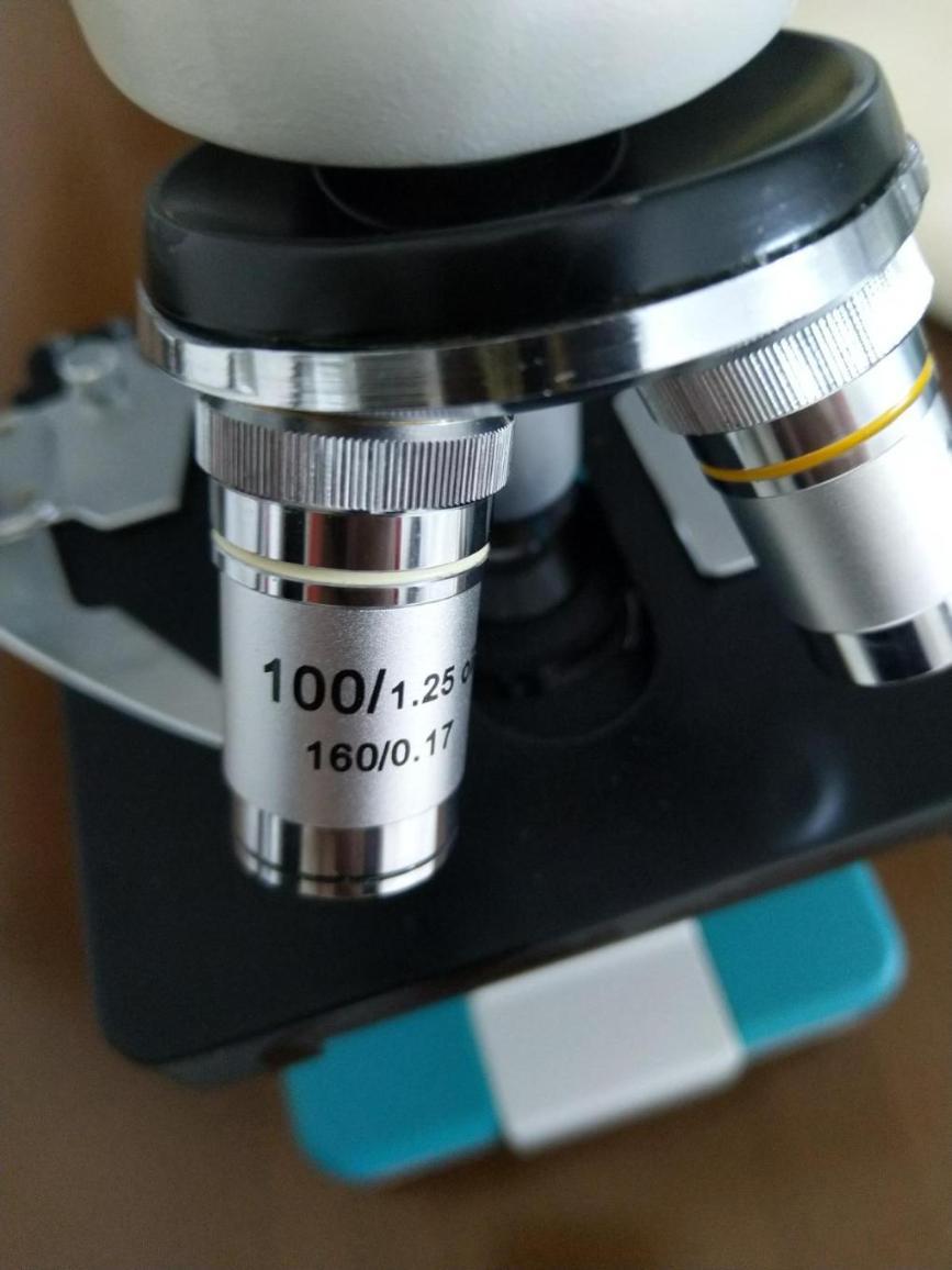 میکروسکوپ نوری تک چشمی ژنوس ۱۶۰۰xنو/مدینیوم