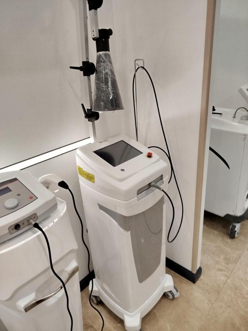 دستگاه لیزر پرتوان ۲۰وات برند ولینتنو/مدینیوم