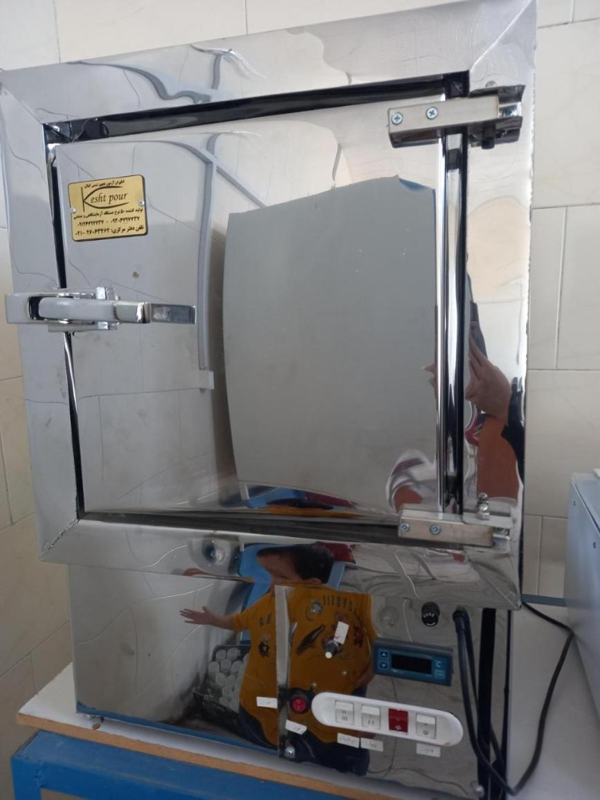 دستگاه انکوباتوردست دو/مدینیوم