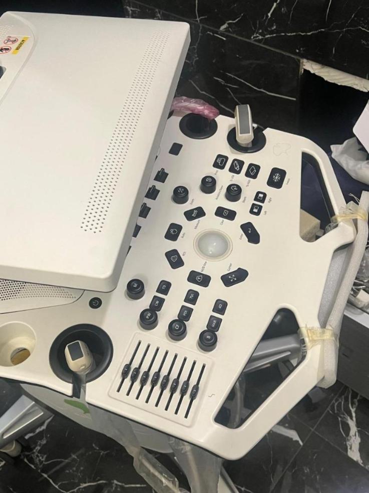 واگذاری فوری دستگاه سونوگرافی Vinno E30آکبند دو پروبنو/مدینیوم