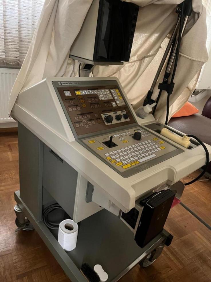 دستگاه سونوگرافی برند هیتاچی و دستگاه لیزر برند الیپسدست دو/مدینیوم