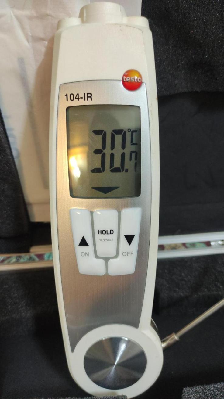 دماسنج دیجیتال تستو آلماندست دو/مدینیوم