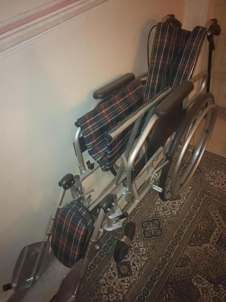 ویلچر تاشو برانکاردی سبک و ساخت کشور چیندست دو/مدینیوم