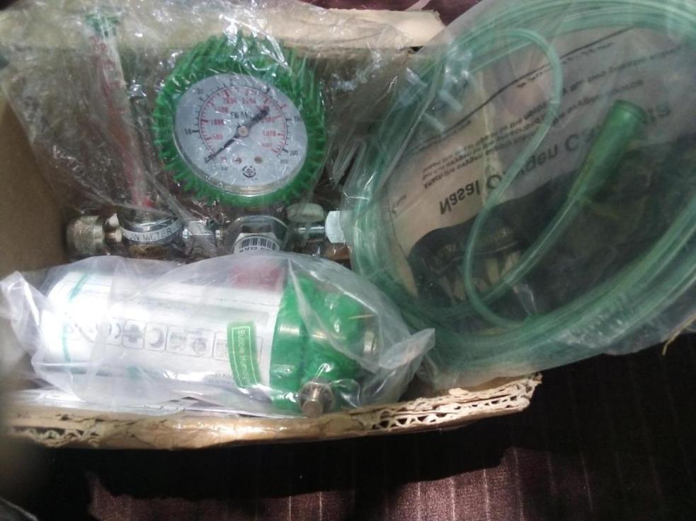 رگلاتور فلومتر دار گاز اکسیژن مدل نجات نو/مدینیوم