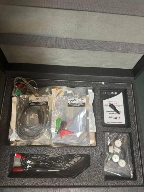 دستگاه نوروفیدبک 8 کانالهنو/مدینیوم