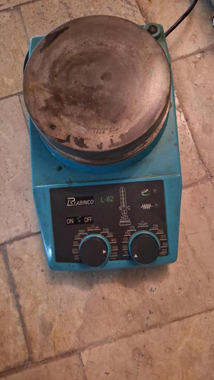 همزن مکانیکی برند IKA و هات پلیت لابینکو دست دو/مدینیوم