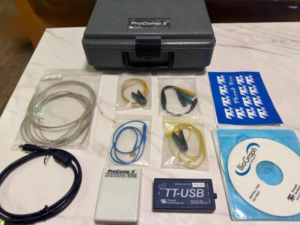 فروش دستگاه نوروفیدبک ProComp 2 سالم و در حد نودست دو/مدینیوم