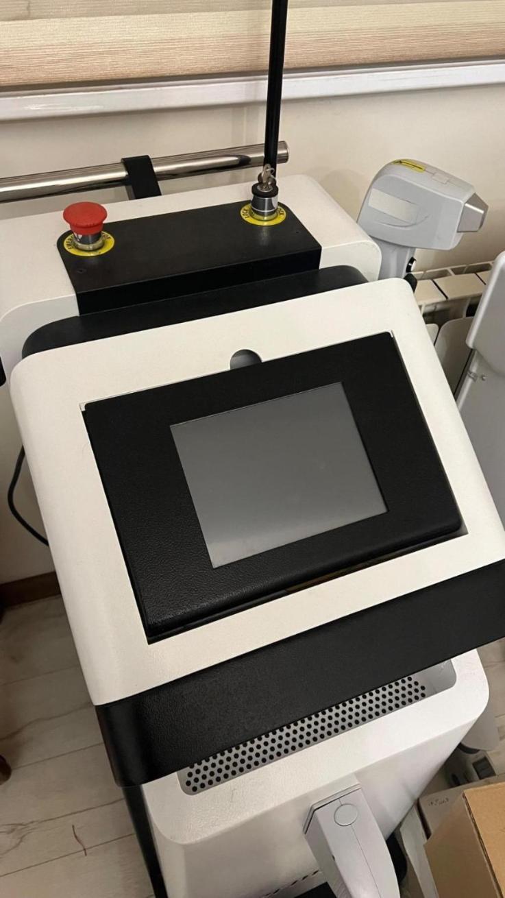 دستگاه لیزر هرمیوندست دو/مدینیوم