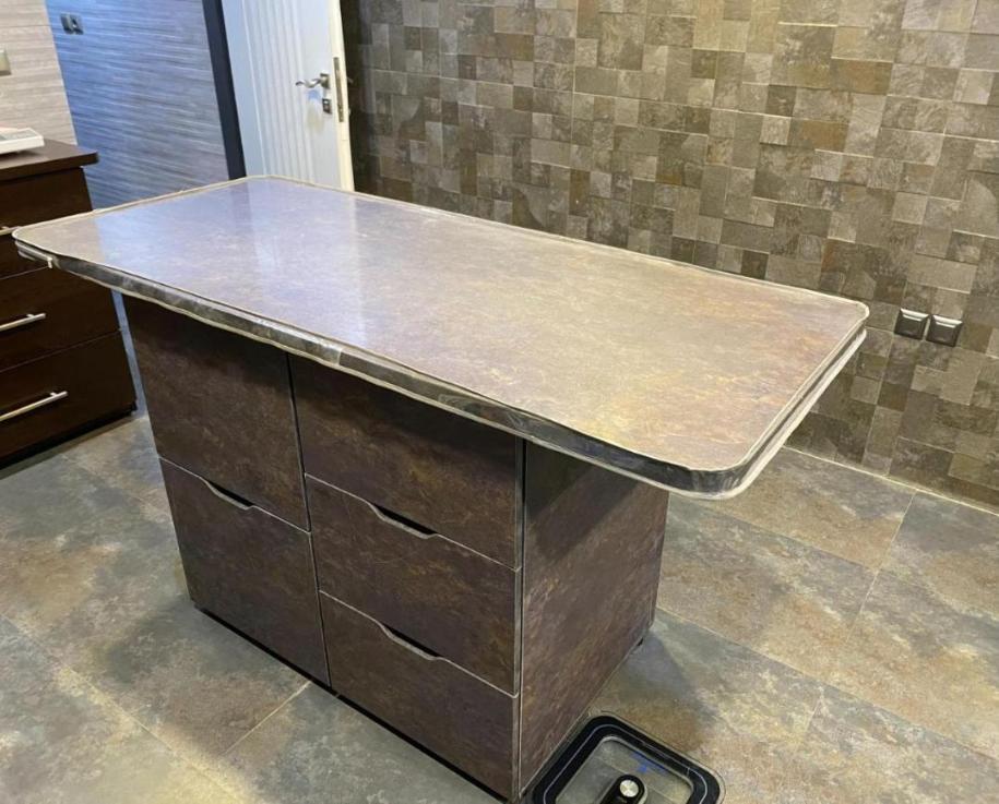 میز معاینه دامپزشکی ضد اب قابل شستشودست دو/مدینیوم