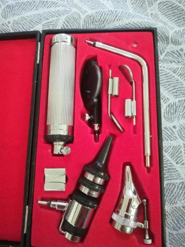 ست افتالموسکوپ و اتوسکوپ دست دو/مدینیوم