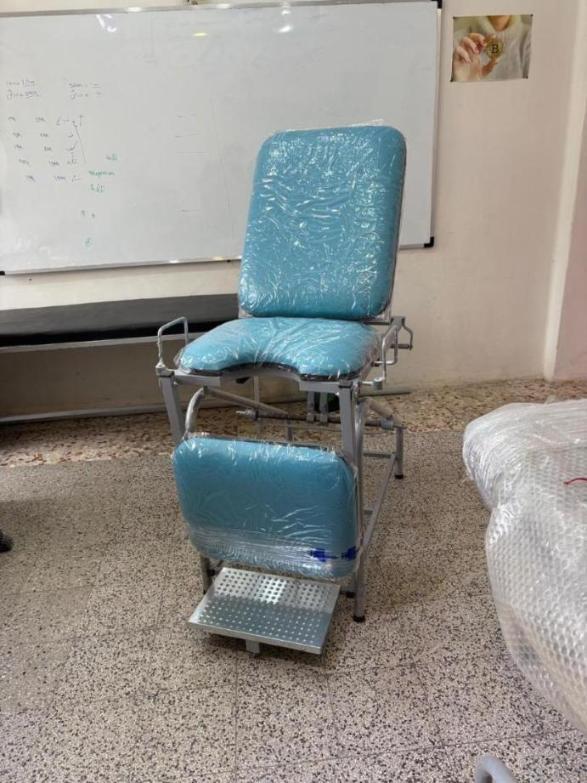 تخت ژنیکولوژینو/مدینیوم