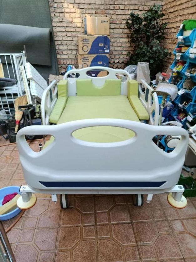 تخت بیمارستانی برقی کودک زایمان نو/مدینیوم