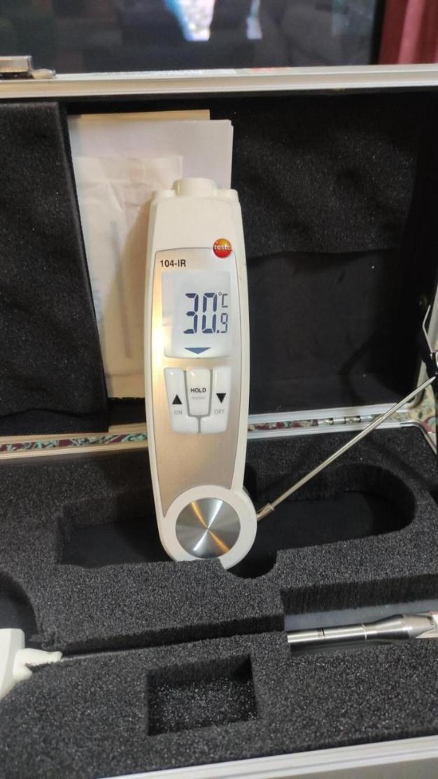 دماسنج دیجیتال تستو آلماندست دو/مدینیوم