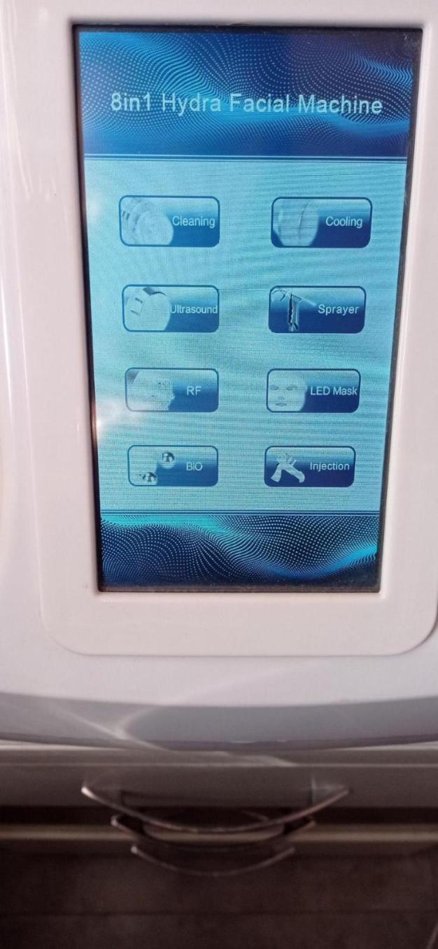 دستگاه اکوفشیال ۸کاره clinدست دو/مدینیوم