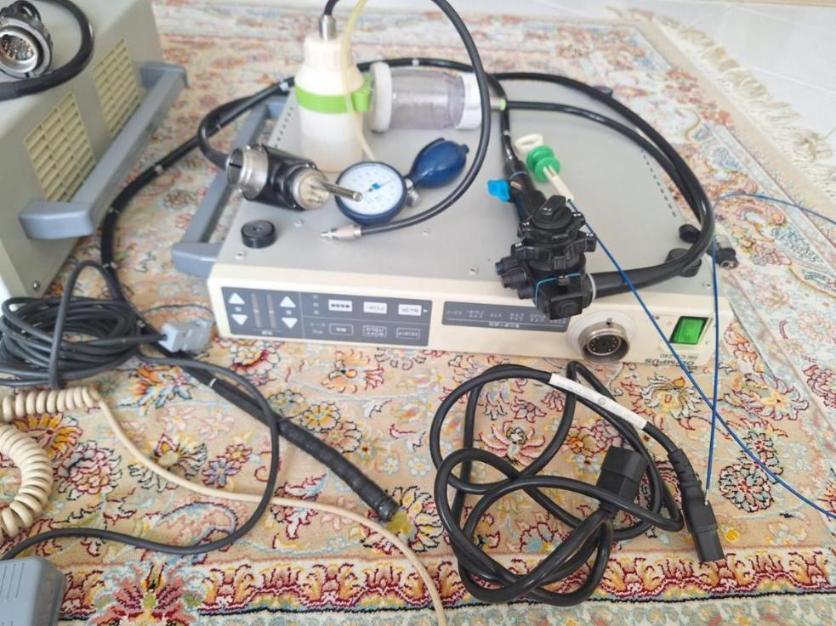دستگاه المپوس آندوسکوپی ۲۴۰ و کولونوسکوپی ۲۳۰دست دو/مدینیوم