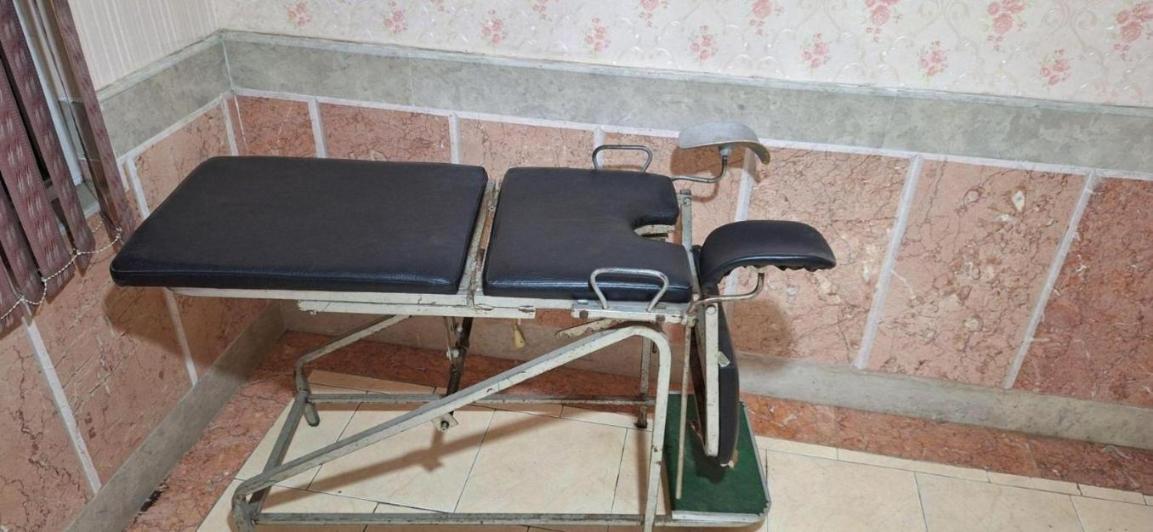 تخت ژنیکودست دو/مدینیوم