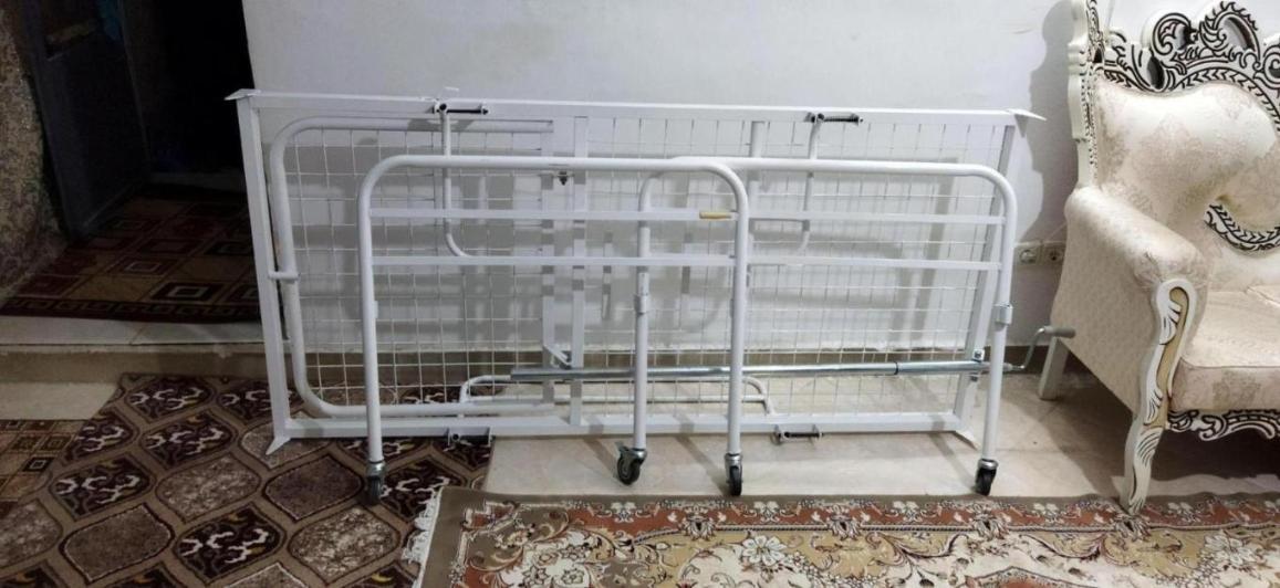 تخت و تشک بیمارستانیدست دو/مدینیوم