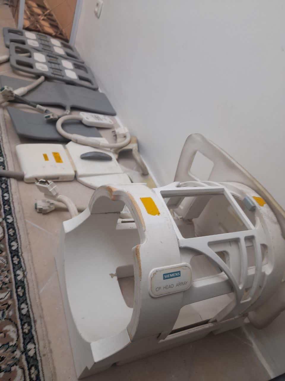 تعدادی کویل ام آر ای کارکرده زیمنسدست دو/مدینیوم