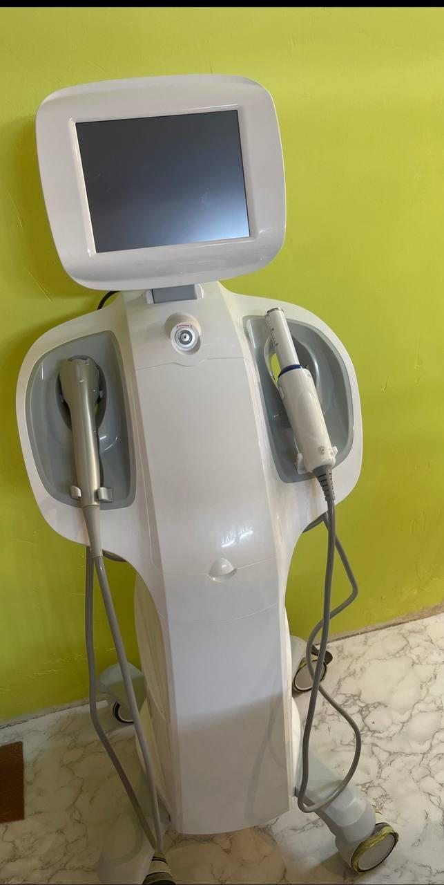 دستگاه هایفو الترا فورمر ۷بعدی واژینال دار ۲۰۲۳دست دو/مدینیوم