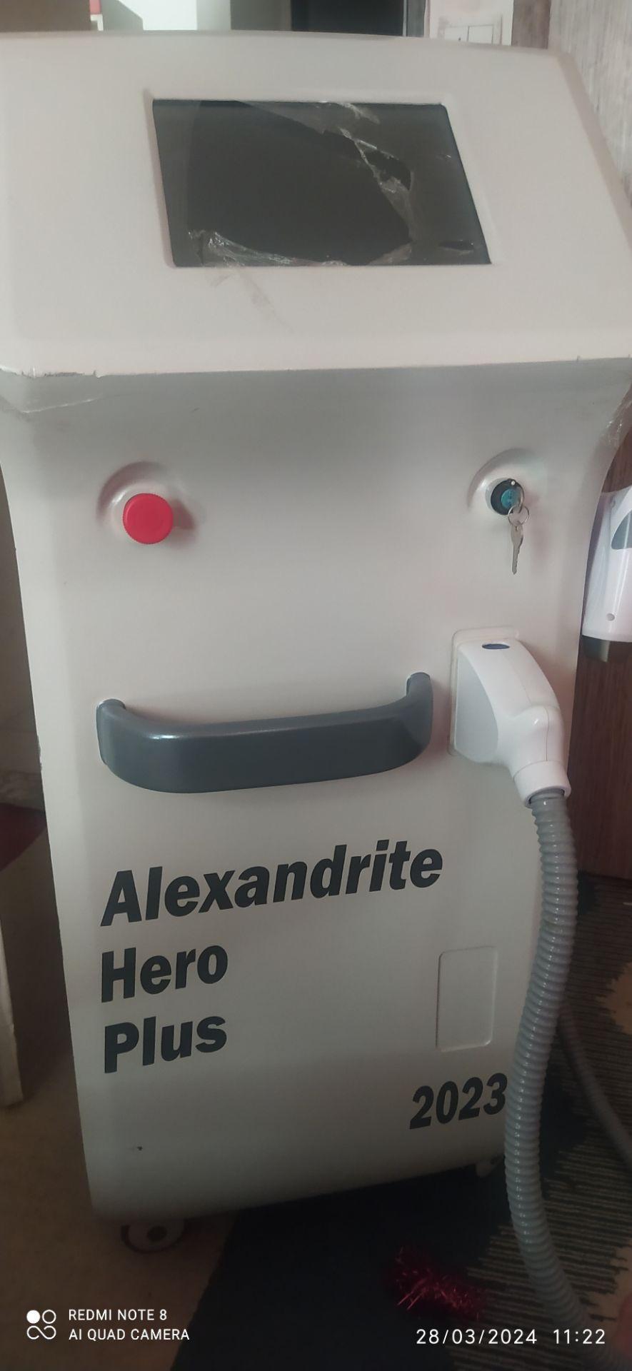 دستگاه الکساندرایت هیرو پلاس 2023دست دو/مدینیوم