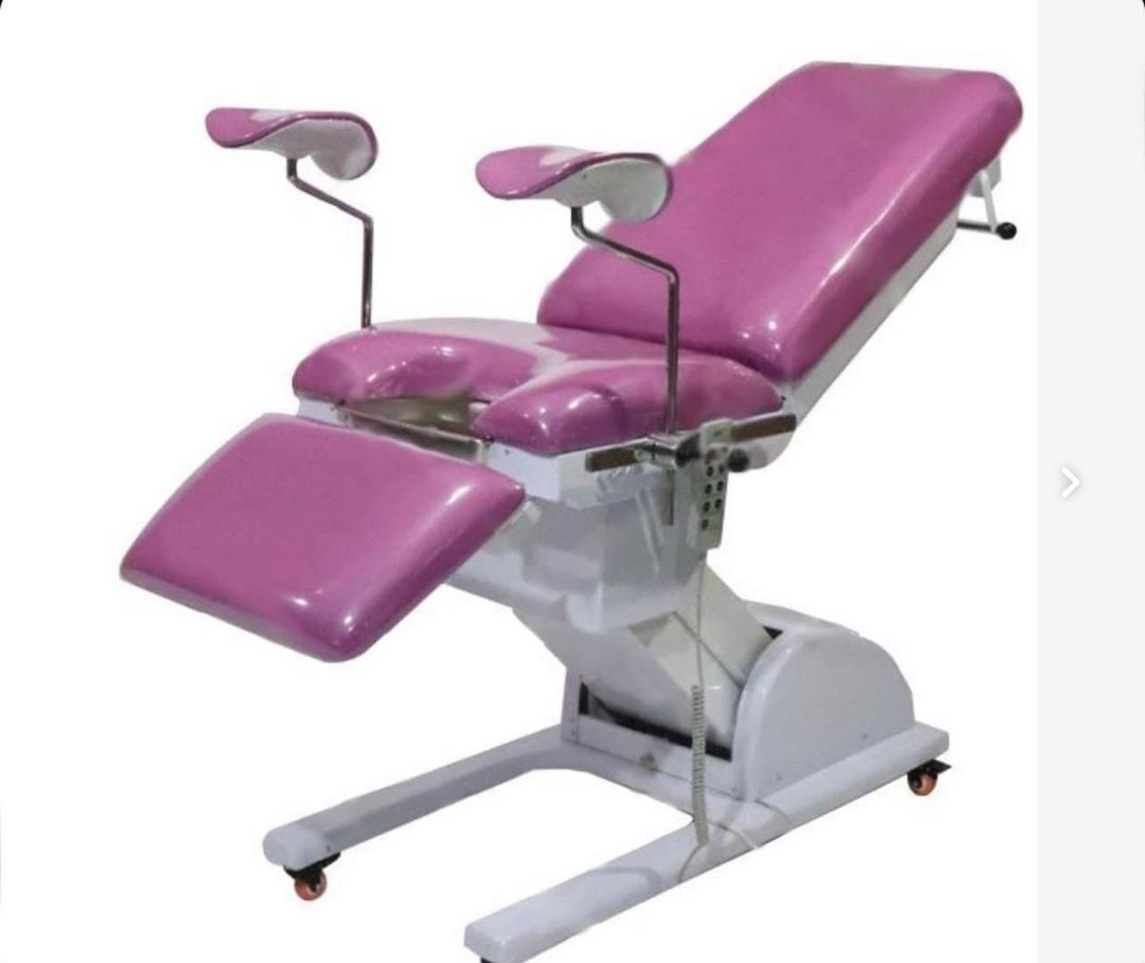 تخت ژنیکولوژی برقی ۳ موتورهدست دو/مدینیوم