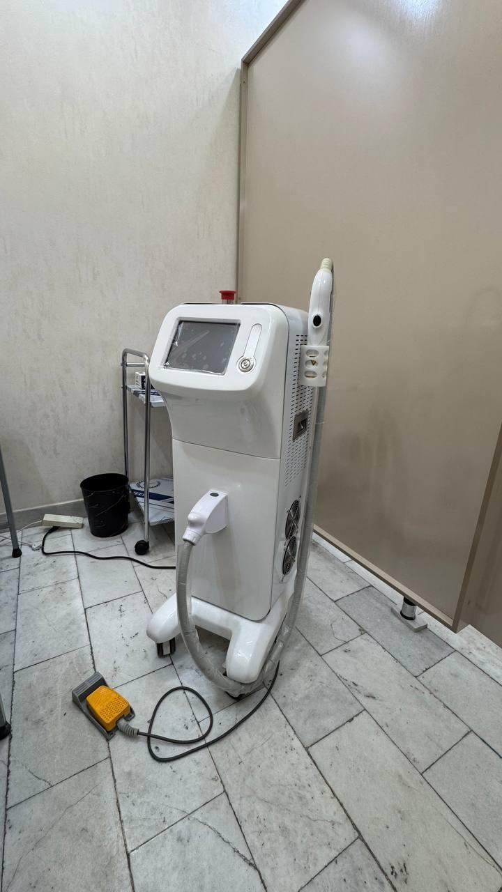 لیزر کیوسوییچ دست دو/مدینیوم