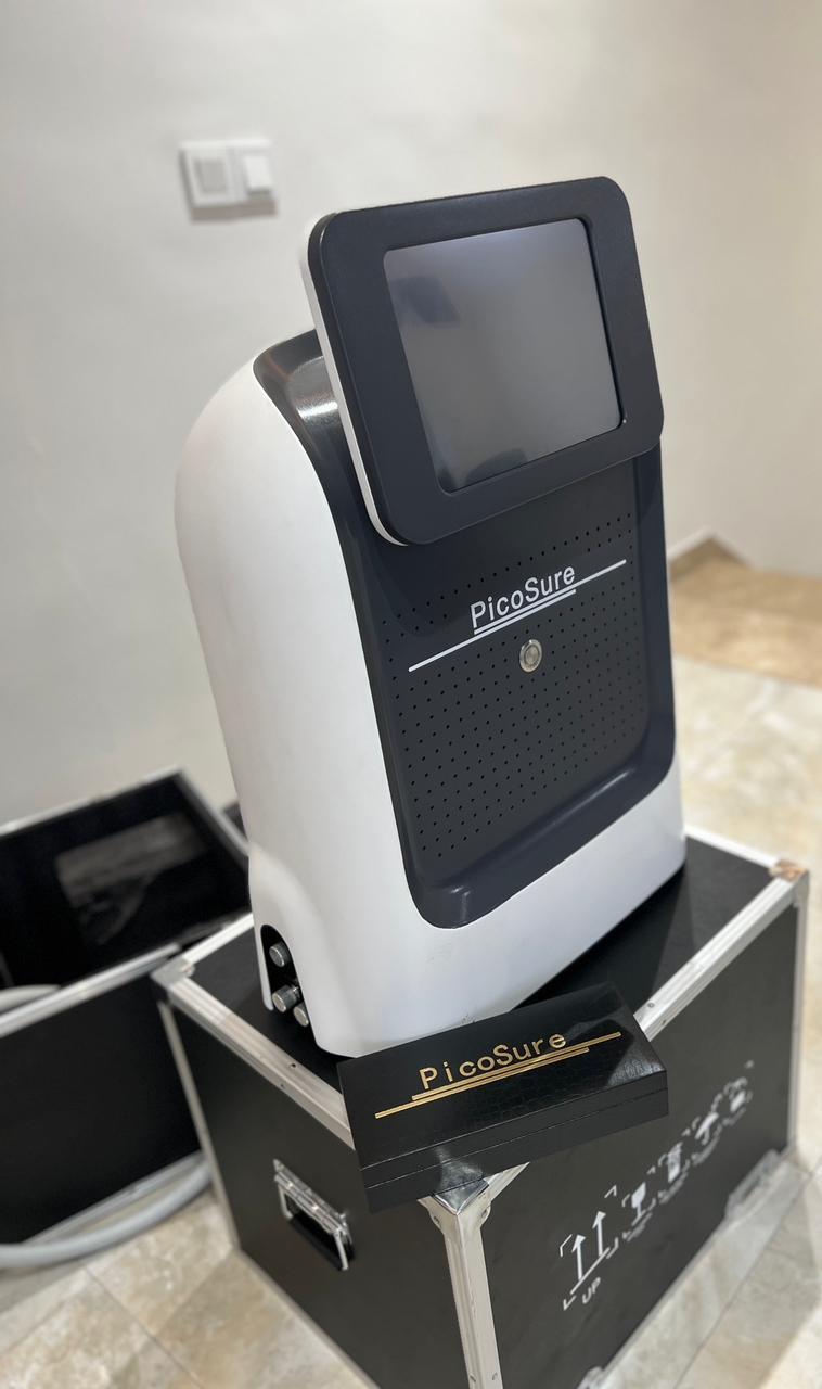 لیزر کیوسوییچ پیکوشور دست دو/مدینیوم