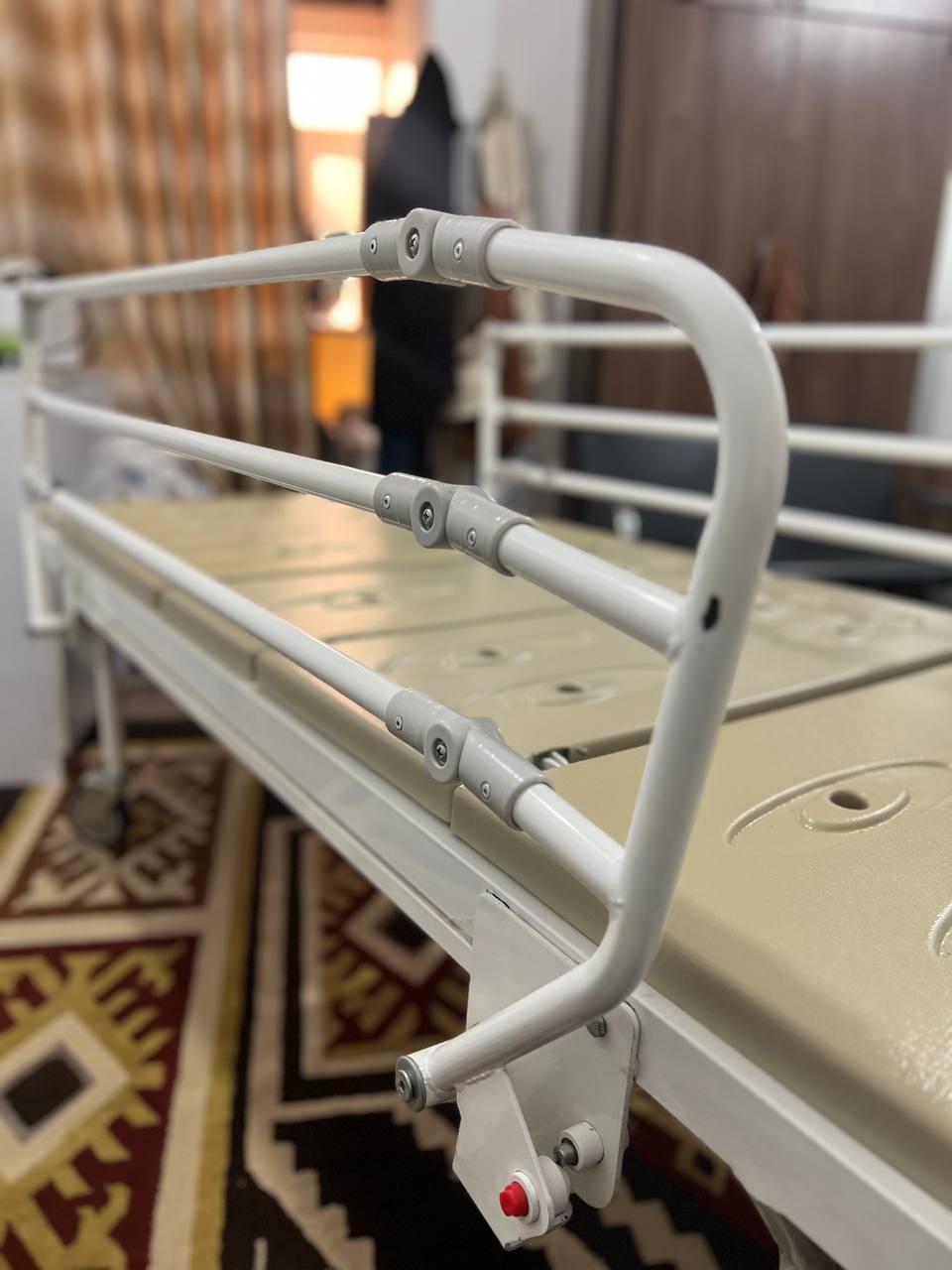 تخت دو شکن بیمارستانیدست دو/مدینیوم