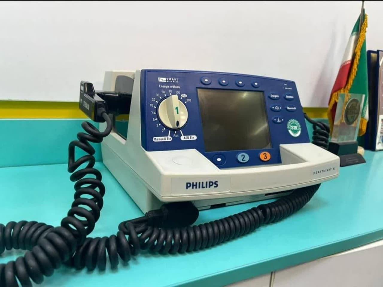 الکتروشوک در انواع مختلفدست دو/مدینیوم