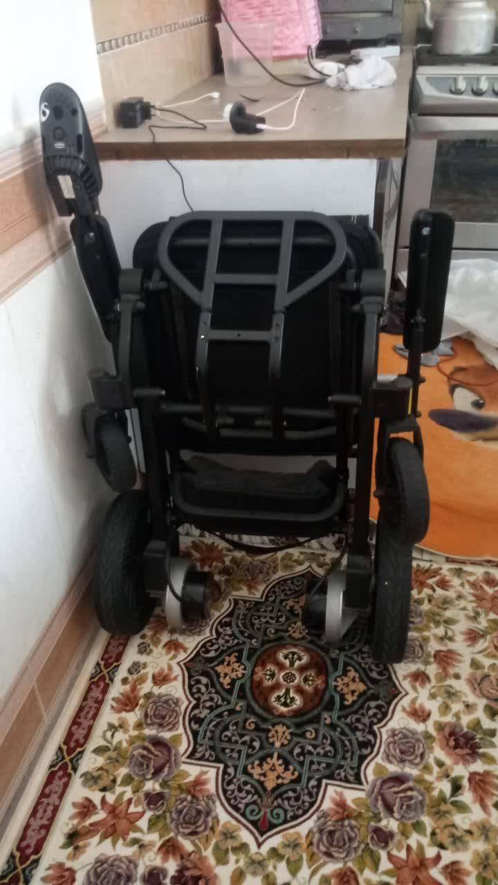 ویلچر برقی ایزی موبیل ریموت دارنو/مدینیوم