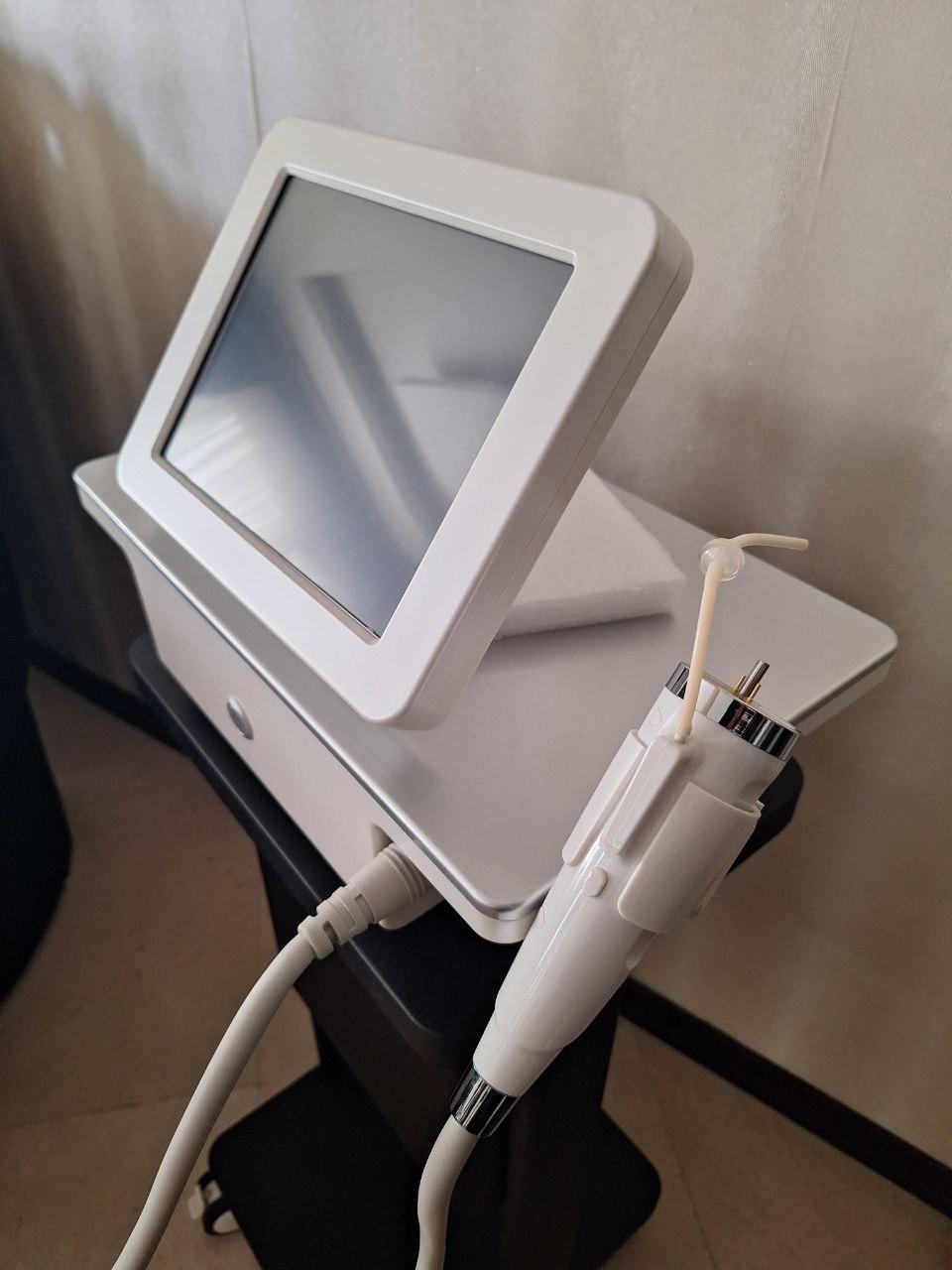 دستگاه هایفو چهاربعدی اولترا بلک 2022دست دو/مدینیوم