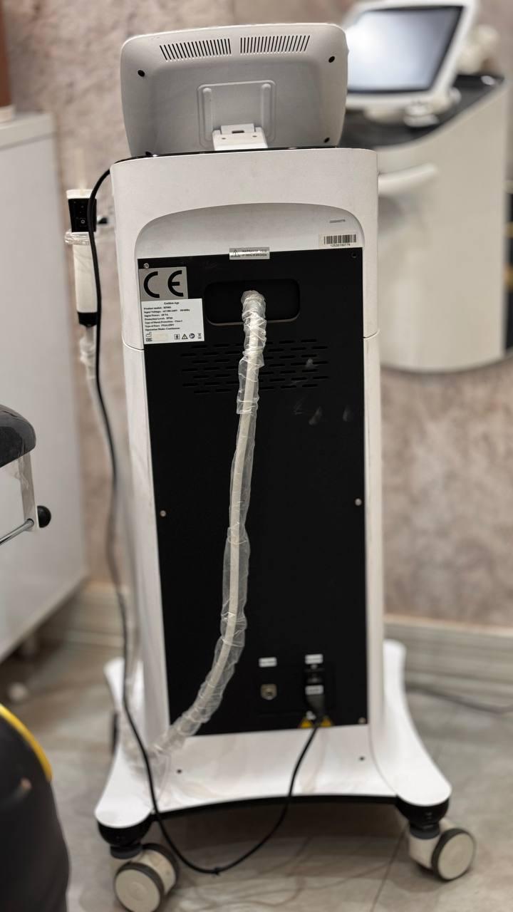 اراف فرکشنال اسکارلیت ساخت کرهدست دو/مدینیوم