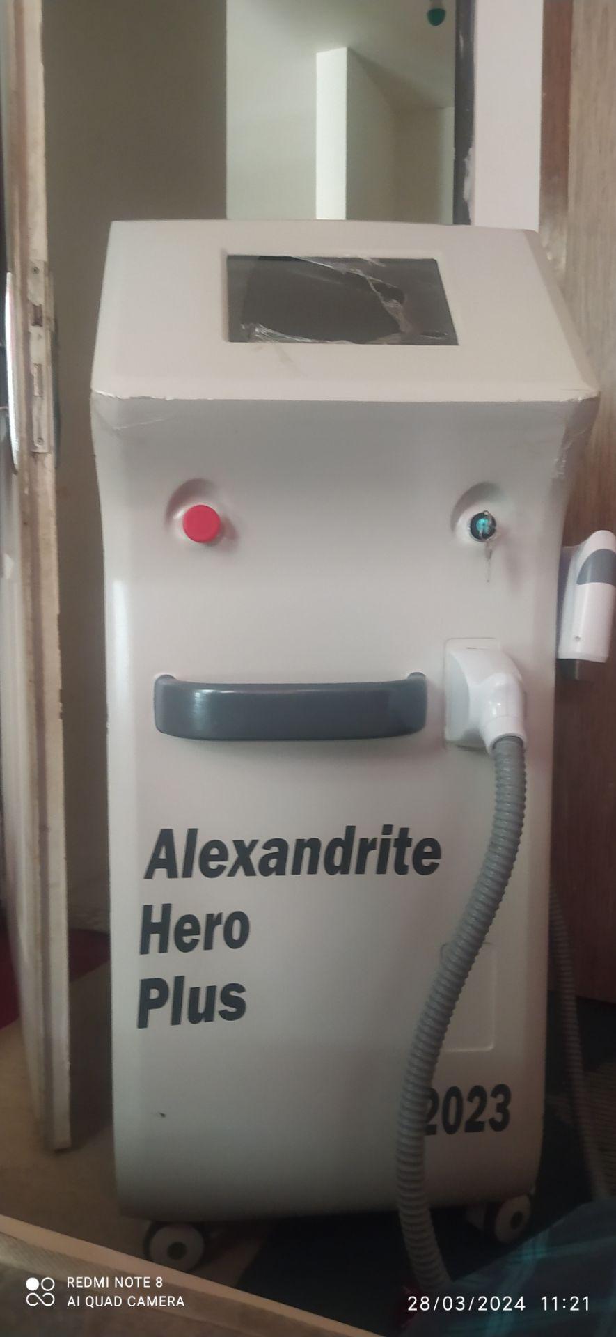 دستگاه الکساندرایت هیرو پلاس 2023دست دو/مدینیوم