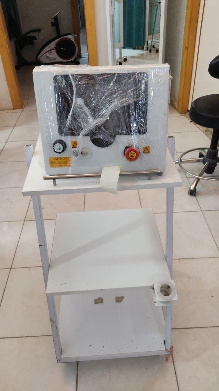 لیزر فیزوتراپی دست دو/مدینیوم