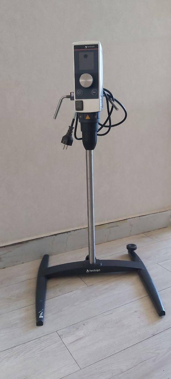 همزن مکانیکی مدل Heidolph Hei-TORQUE Coreدست دو/مدینیوم