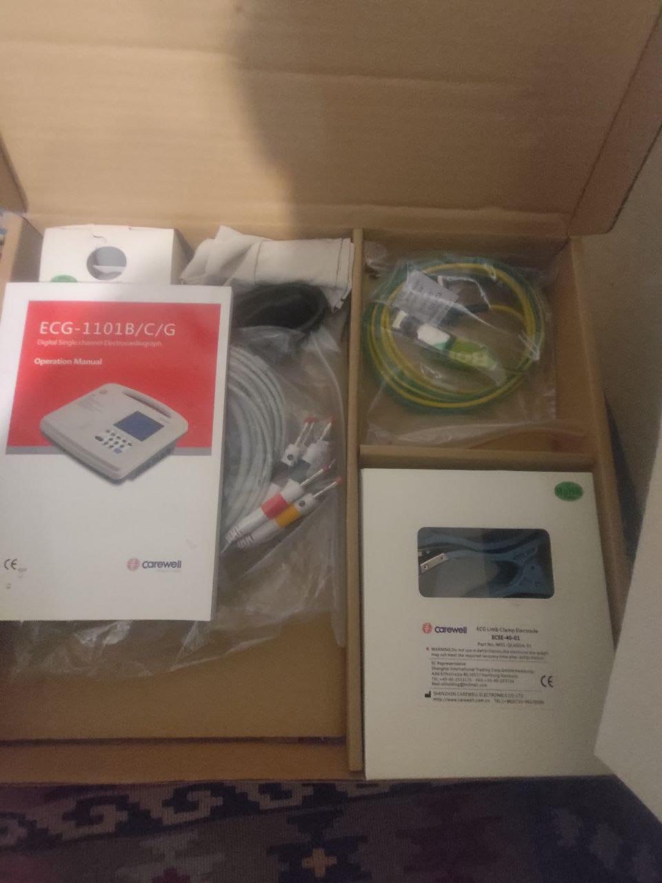 دستگاه نوار قلب Carewell ECG 1101 تک کانالدست دو/مدینیوم