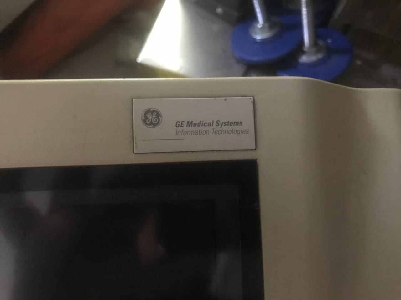 برند آمریکایی دست دو/مدینیوم