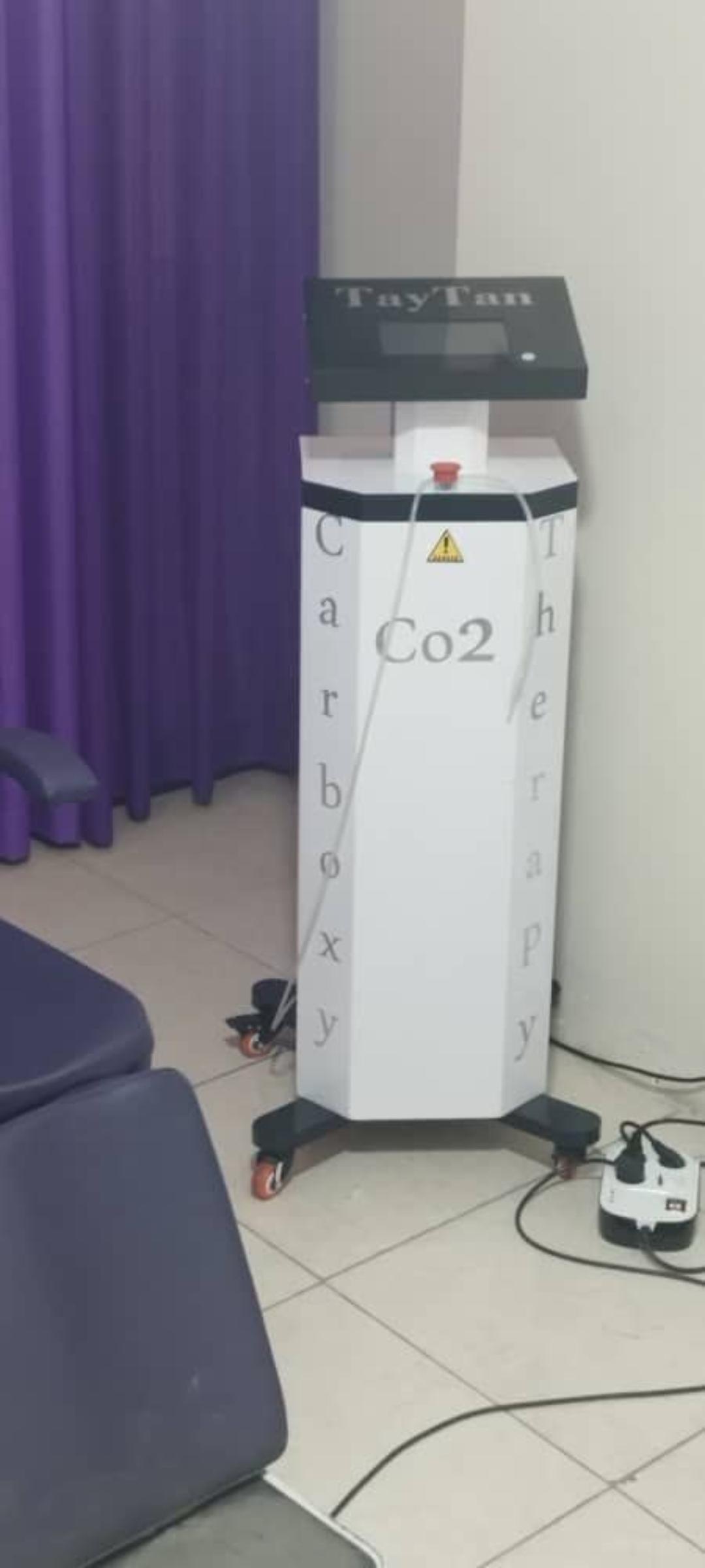 دستگاه کربوکسیدست دو/مدینیوم