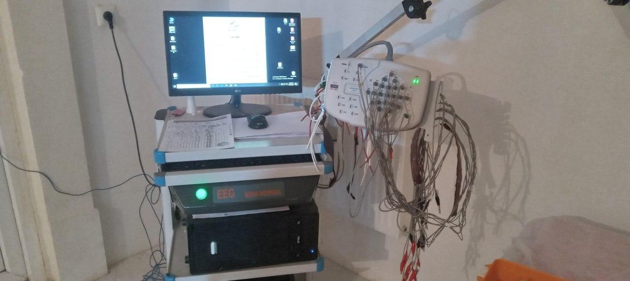 نوار مغز_EEGدست دو/مدینیوم