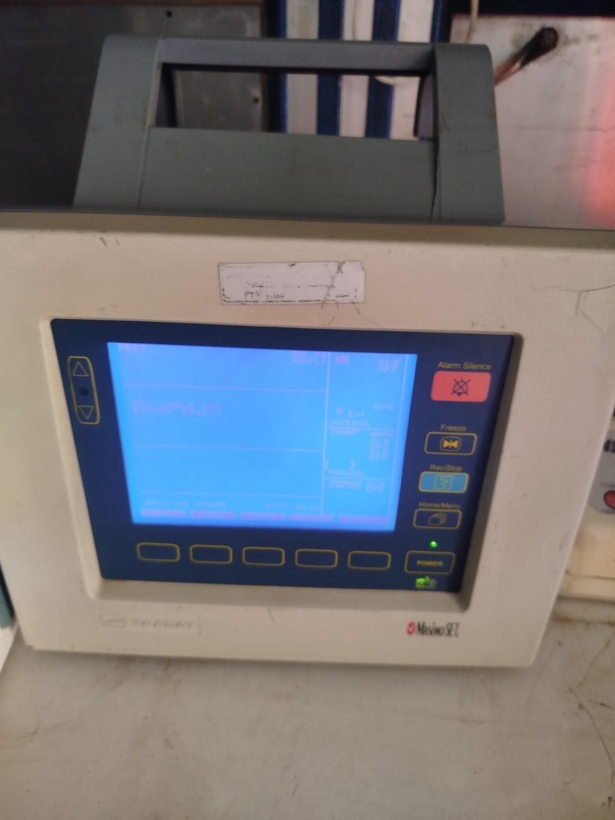 مانیتور علائم حیاتی سعادت دست دو/مدینیوم