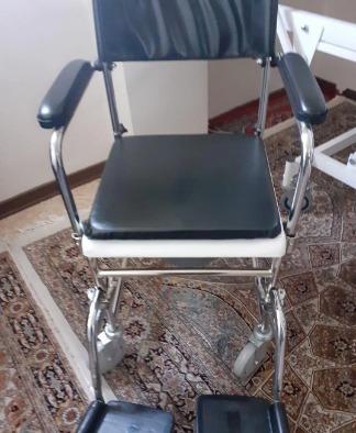 تخت بیمارستانی سه شکن و ویلچردست دو/مدینیوم