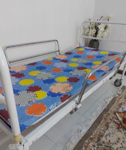 تخت بیمارستانی دست دو/مدینیوم