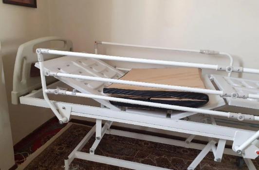 تخت بیمارستانی سه شکن و ویلچردست دو/مدینیوم