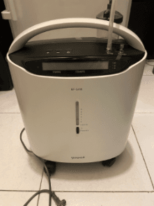 دستگاه اکسیژن ساز yuwell مدل 8f-5awنو/مدینیوم