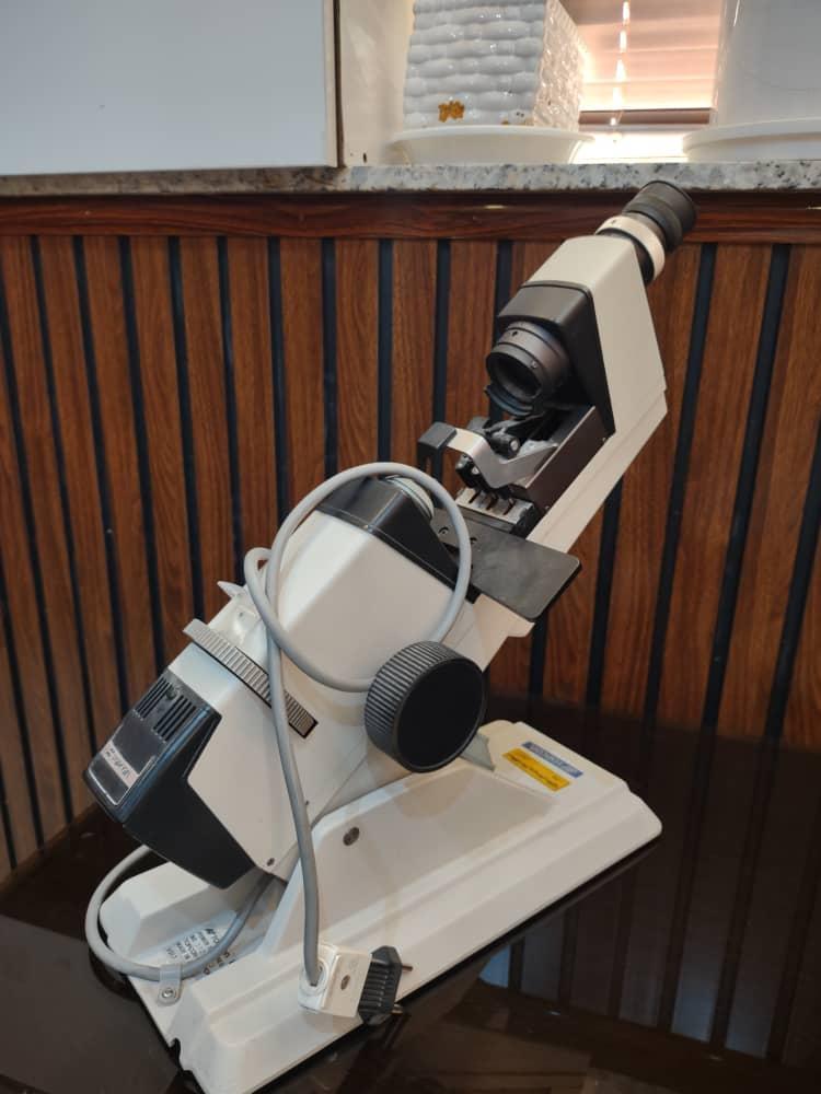 دستگاه لنزومتر تاپکن lm6دست دو/مدینیوم