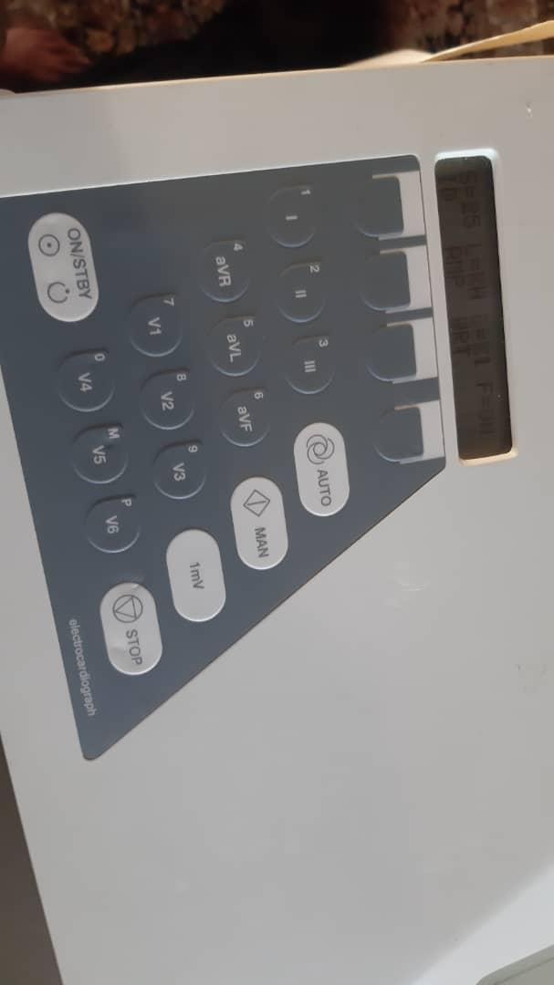 الکتروکاردیوگراف 12 کاناله (ECG / نوار قلب) Bionet نو/مدینیوم