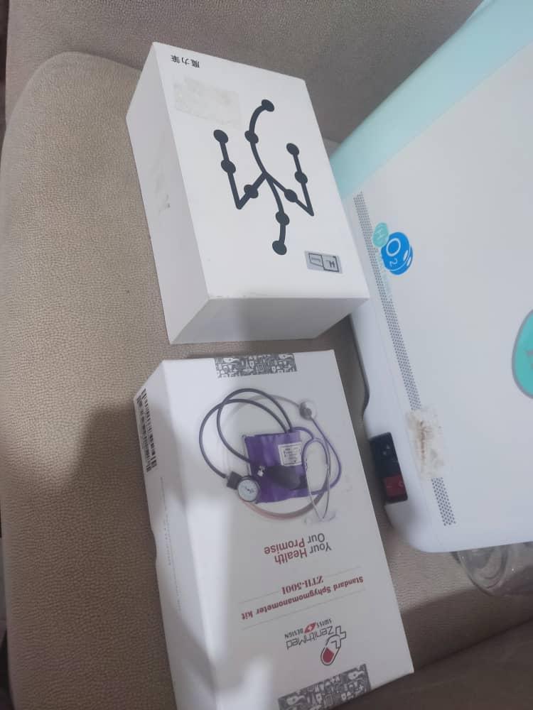 گوشی طبی و خالبردارینو/مدینیوم